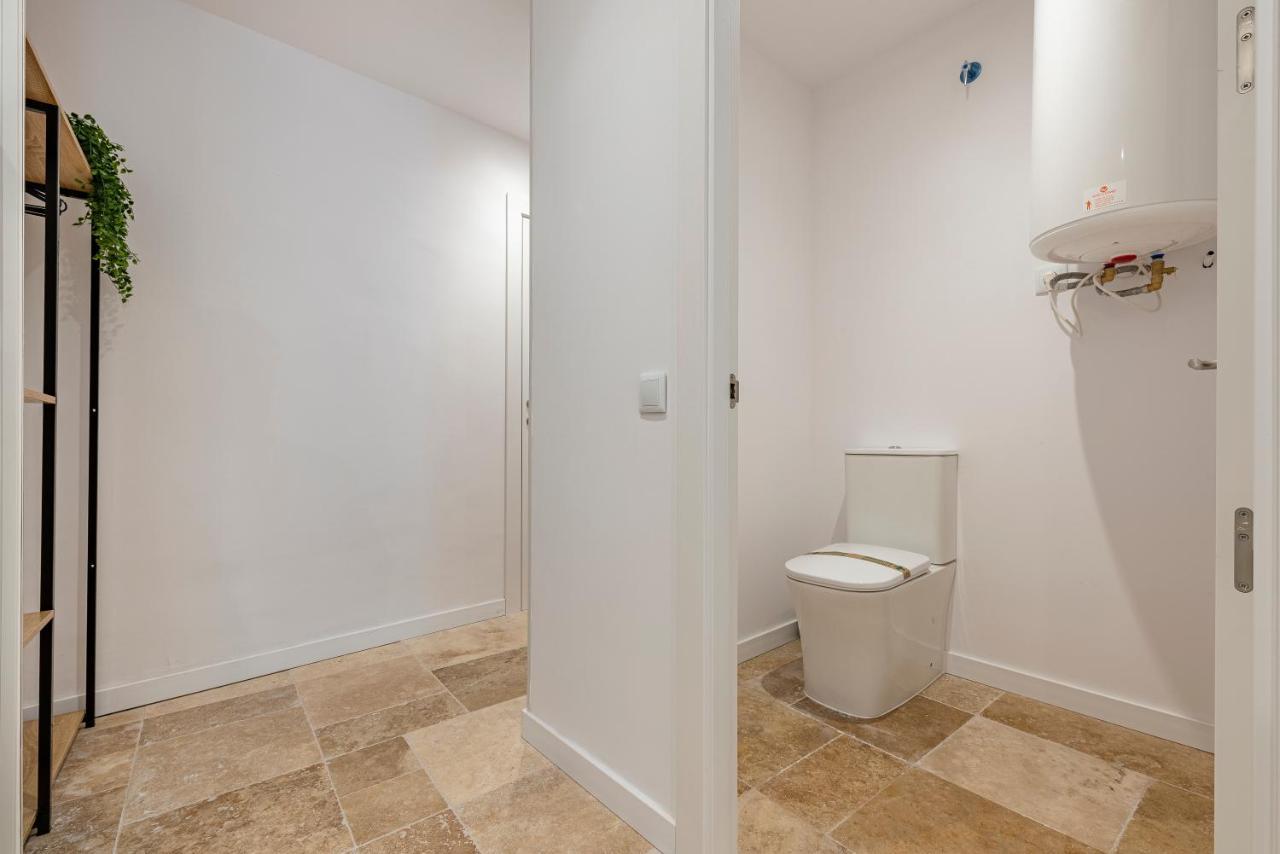 Stone Wall Apartment En Barri Port Maritim 塔拉戈纳 外观 照片